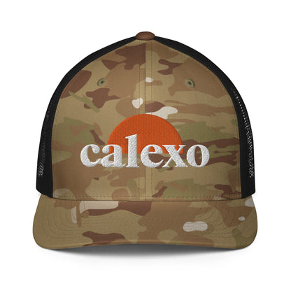 Closed-back trucker cap
